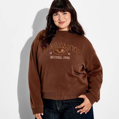 Women's Crewneck Yosemite Graphic Pullover Sweatshirt - Chestnut 3X