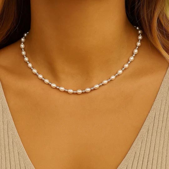 Shell Pearl Choker Necklace $15